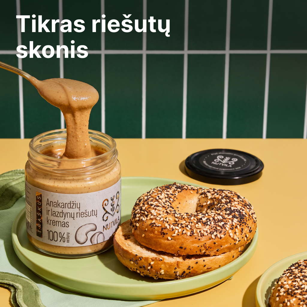 Traškus anakardžių ir lazdynų riešutų kremas